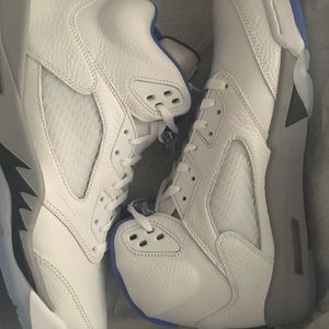 (SOLD) Air Jordan 5 Retro ‘Stealth’ 2.0 SIZE 13
